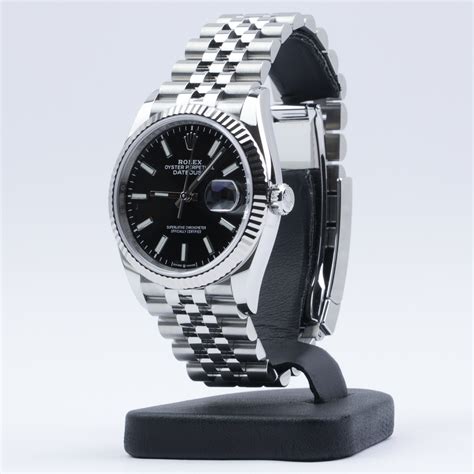 black rolex dial
